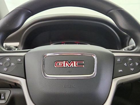 Used 2022 GMC Acadia SLE FWD image 18