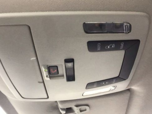 Used 2024 Toyota Sienna LE image 22