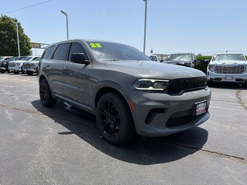 Used 2023 Dodge Durango GT AWD/4WD image 3