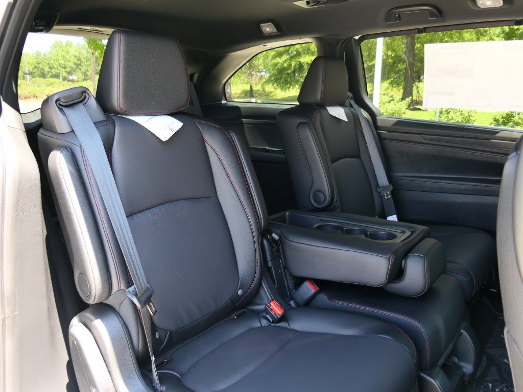 New 2026 Honda Odyssey Sport-L image 34