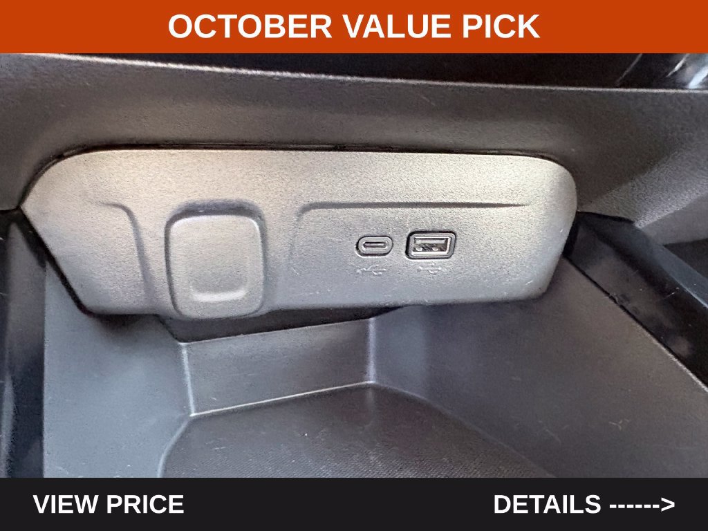 Used 2025 Chevrolet Trax LT FWD image 20