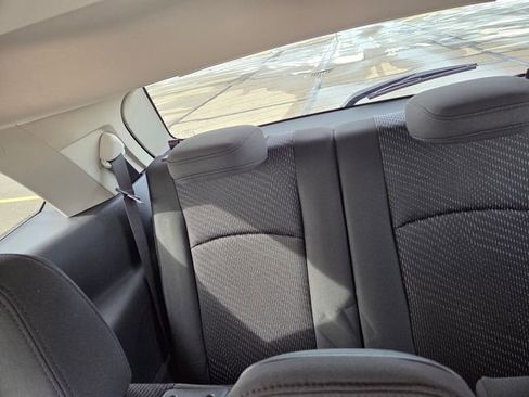 Used 2018 Dodge Journey SE image 51