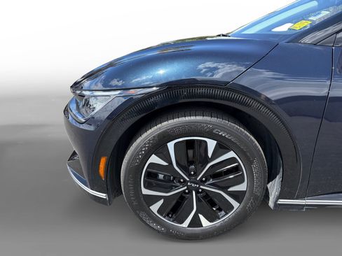 Used 2023 Kia EV6 Wind RWD image 9