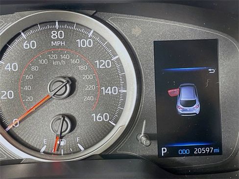 Used 2022 Toyota Corolla SE image 13