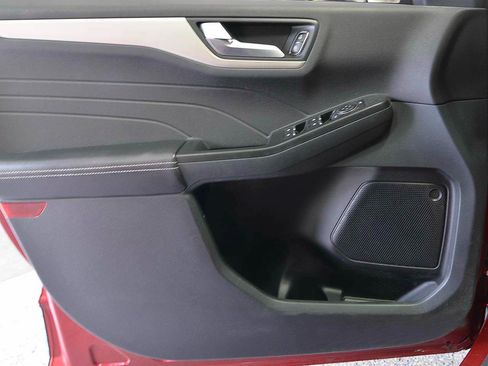 Used 2022 Ford Escape SEL FWD image 6