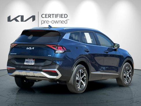 Certified 2023 Kia Sportage EX AWD/4WD image 4