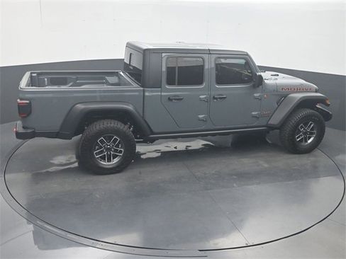 Used 2025 Jeep Gladiator Mojave w/ Convenience Group image 26