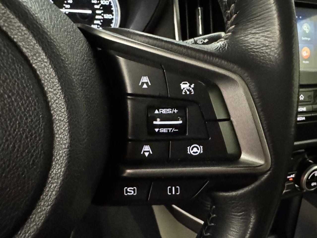 Used 2020 Subaru Forester Premium AWD/4WD image 16