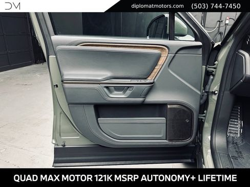 Used 2026 Rivian R1T Premium AWD/4WD image 51