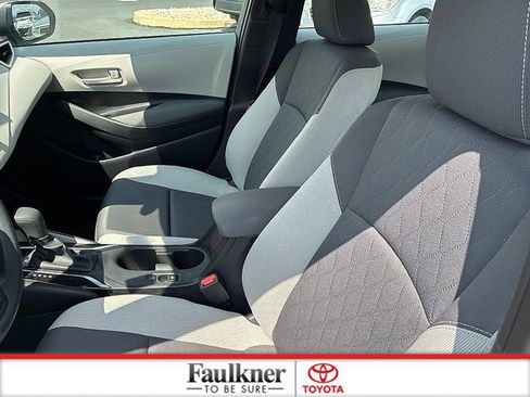 Certified 2025 Toyota Corolla LE FWD image 25