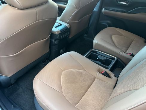 Certified 2026 Toyota Grand Highlander MAX Platinum image 16