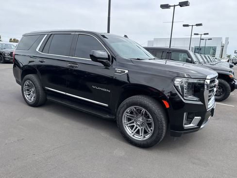 Used 2021 GMC Yukon SLT AWD/4WD image 11