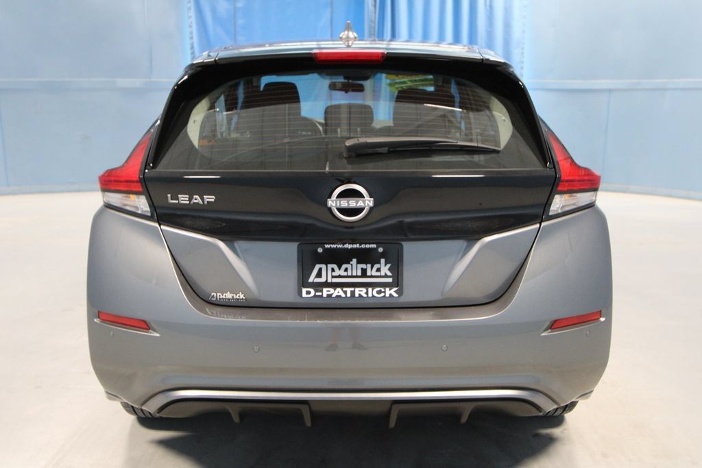 Used 2025 Nissan Leaf S FWD image 27