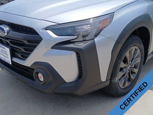 Used 2025 Subaru Outback Onyx Edition AWD/4WD image 27