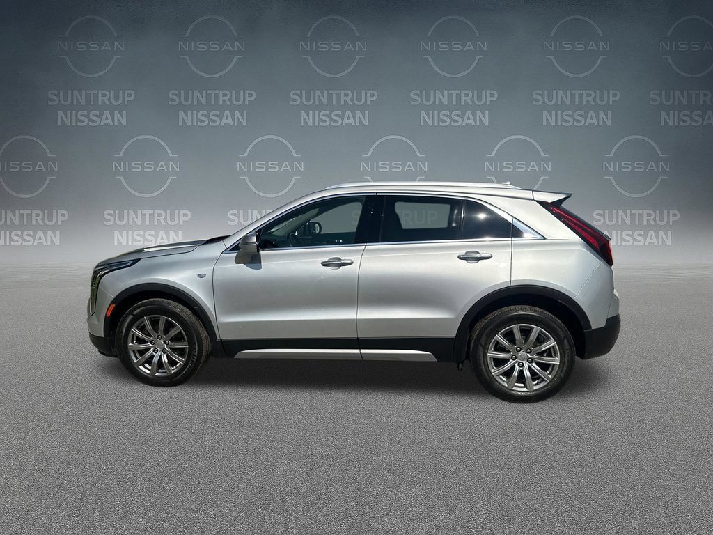 Used 2022 Cadillac XT4 Premium Luxury w/ Safety Alert Package AWD/4WD image 33