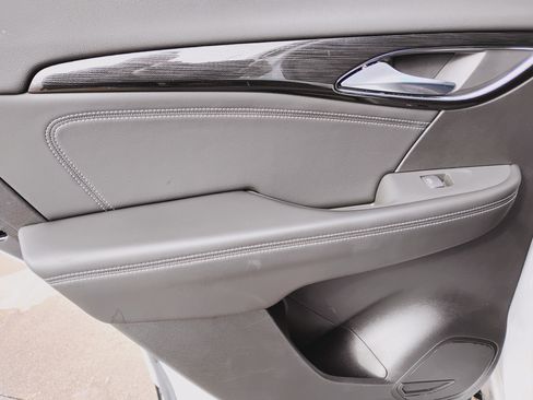 Used 2023 Buick Envision Essence w/ Sport Touring Package image 16