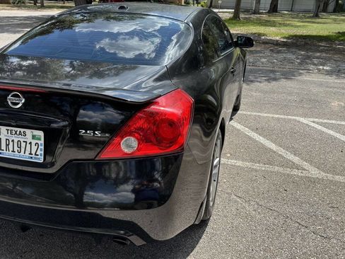 Used 2011 Nissan Altima 2.5 S w/ 2.5S Premium Pkg image 5