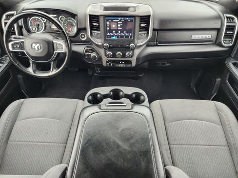 Used 2024 RAM 2500 Big Horn AWD/4WD image 28