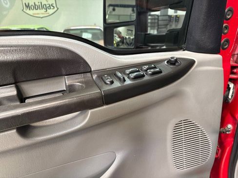 Used 2007 Ford F350 XL image 18