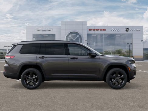New 2025 Jeep Grand Cherokee L Limited w/ Black Appearance Package image 23