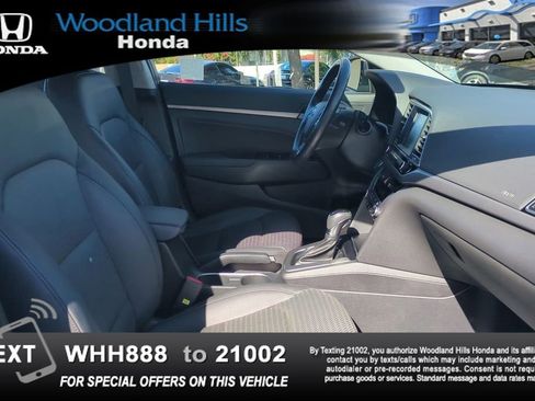 Used 2018 Hyundai Elantra Limited FWD image 23
