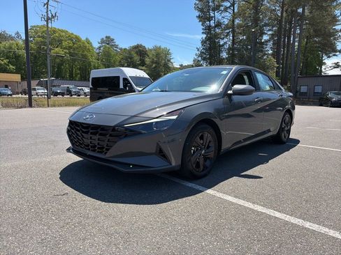Certified 2023 Hyundai Elantra Blue w/ Cargo Package FWD image 2