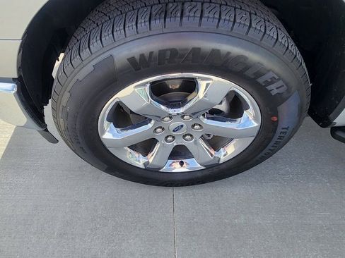 Used 2022 Ford F150 XLT w/ Equipment Group 302A High image 37