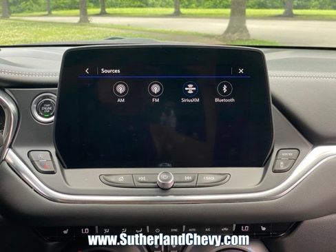 Used 2024 Chevrolet Blazer LT w/ Convenience Package FWD image 26