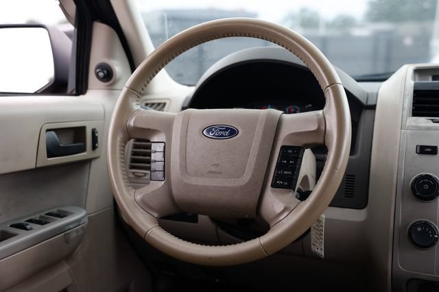 Used 2012 Ford Escape XLT FWD image 28