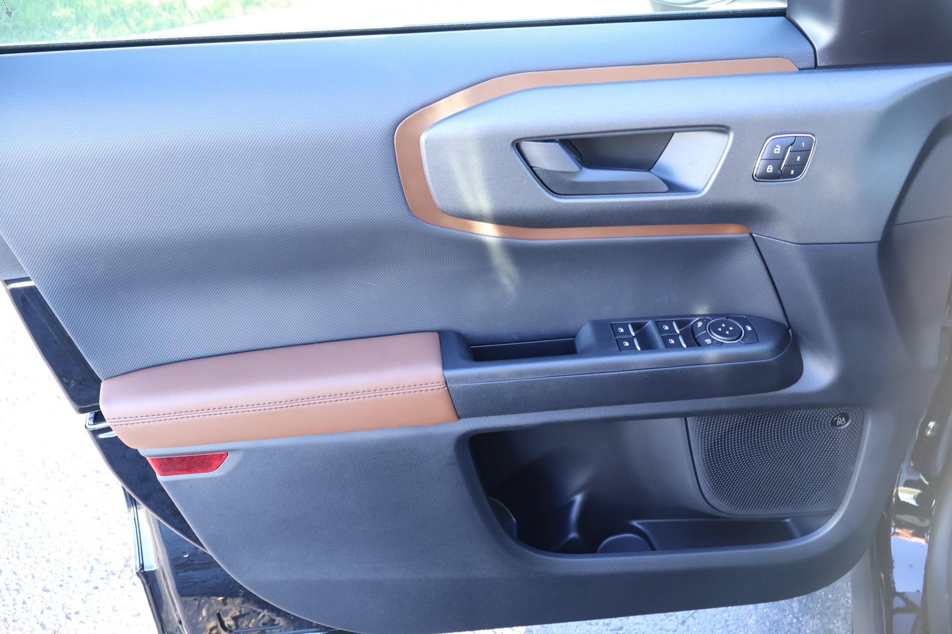 New 2026 Ford Bronco Sport Outer Banks w/ Outer Banks Tech Package+ AWD/4WD image 17