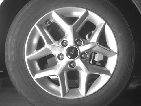 Used 2025 Kia Soul LX w/ LX Technology Package FWD image 13