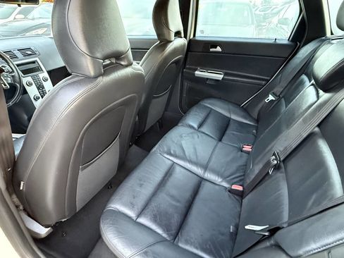 Used 2010 Volvo V50 2.4i image 5
