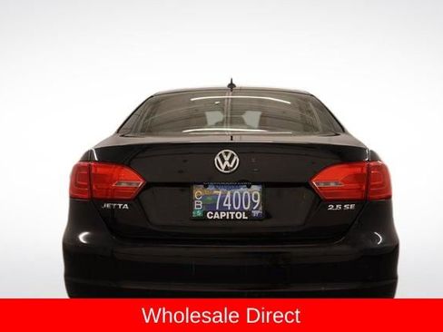 Used 2013 Volkswagen Jetta SE FWD image 3