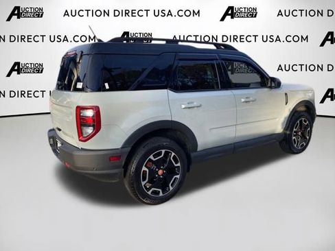 Used 2023 Ford Bronco Sport Outer Banks w/ Tech Package image 21
