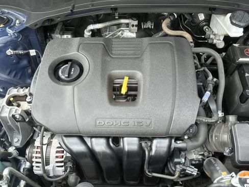 Used 2024 Kia Seltos EX FWD image 20