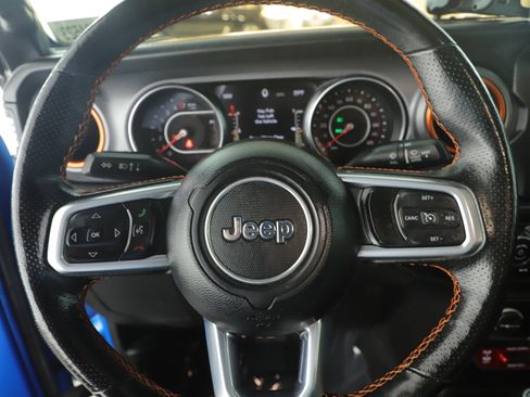 Certified 2021 Jeep Gladiator Mojave image 19
