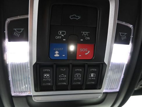 Used 2022 RAM 1500 TRX w/ TRX Level 2 Equipment Group AWD/4WD image 21