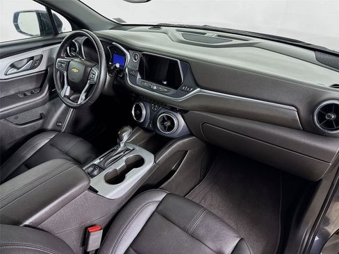 Used 2022 Chevrolet Blazer LT image 28