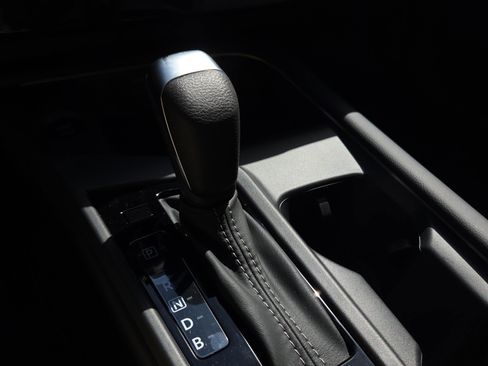 New 2026 Nissan Sentra SV w/ SV Convenience Package FWD image 22