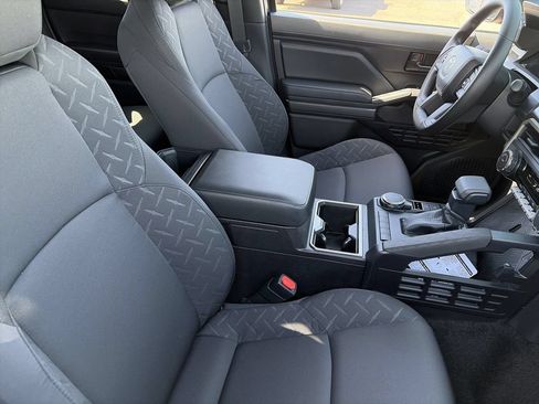 New 2026 Toyota Tacoma SR5 AWD/4WD image 23