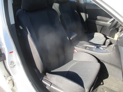 Used 2011 MAZDA MAZDA3 s Sport image 7