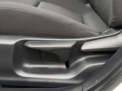 Used 2025 Toyota Corolla LE image 25