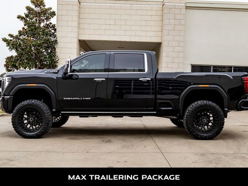 Used 2024 GMC Sierra 2500 Denali Ultimate w/ Max Trailering Package image 6