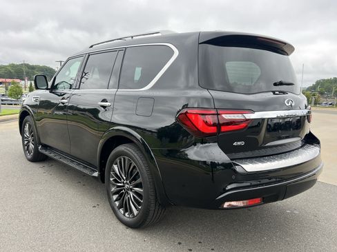 Used 2023 INFINITI QX80 Sensory w/ Cargo Package AWD/4WD image 8