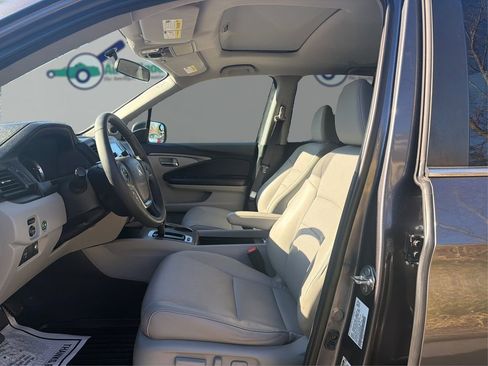 Used 2019 Honda Ridgeline RTL image 9