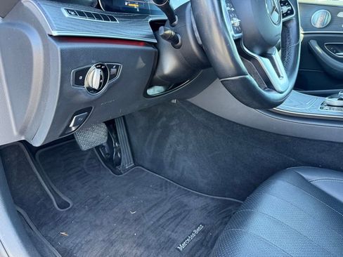 Used 2020 Mercedes-Benz E 350 Sedan image 13
