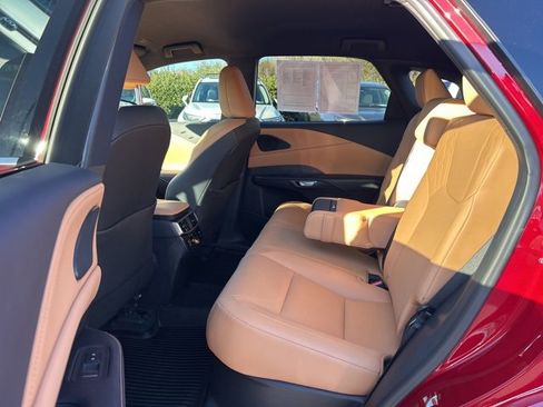 Used 2025 Lexus RX 350 FWD image 16