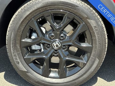 Certified 2025 Honda HR-V Sport image 29
