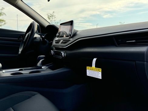 Certified 2025 Nissan Altima 2.5 S image 28