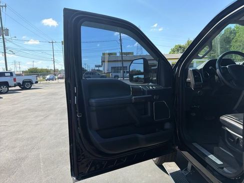 Used 2020 Ford F250 Lariat w/ Lariat Ultimate Package AWD/4WD image 22